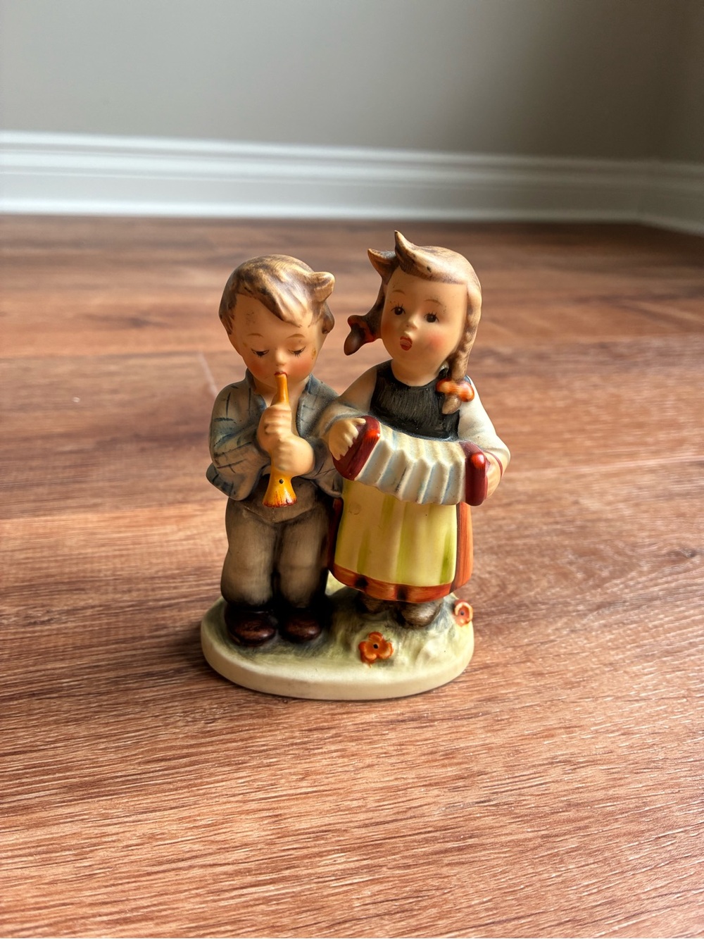 Goebel Hummel Boy And Girl Accordion “Birthday Serenade” Figurine W Germany Rare